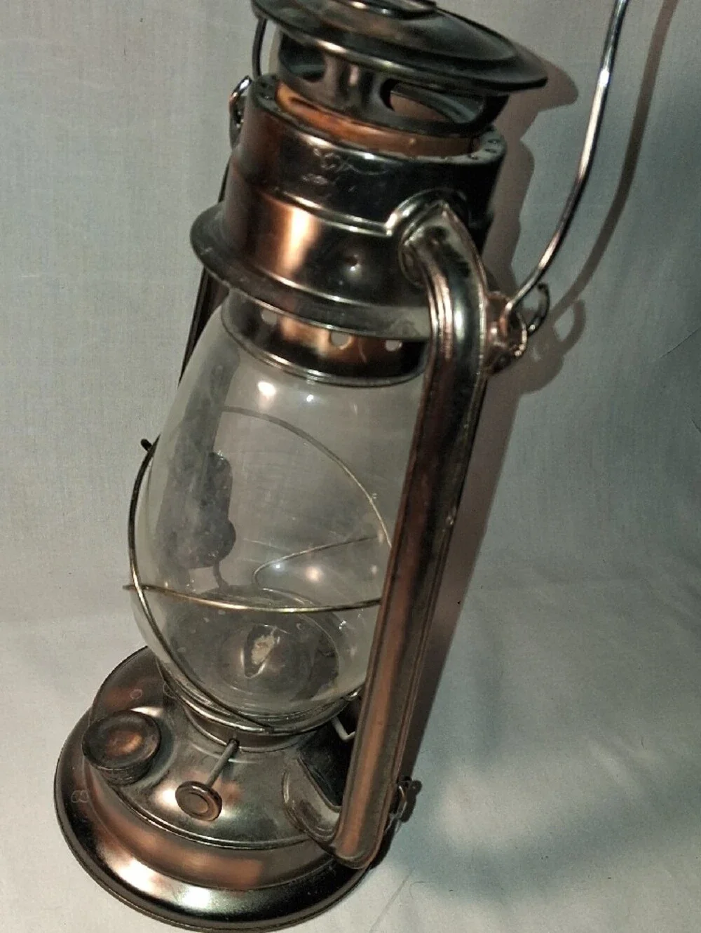 Vintage Hurricane Oil Lantern With Metal Hanging Handle Glass Shade Not Used